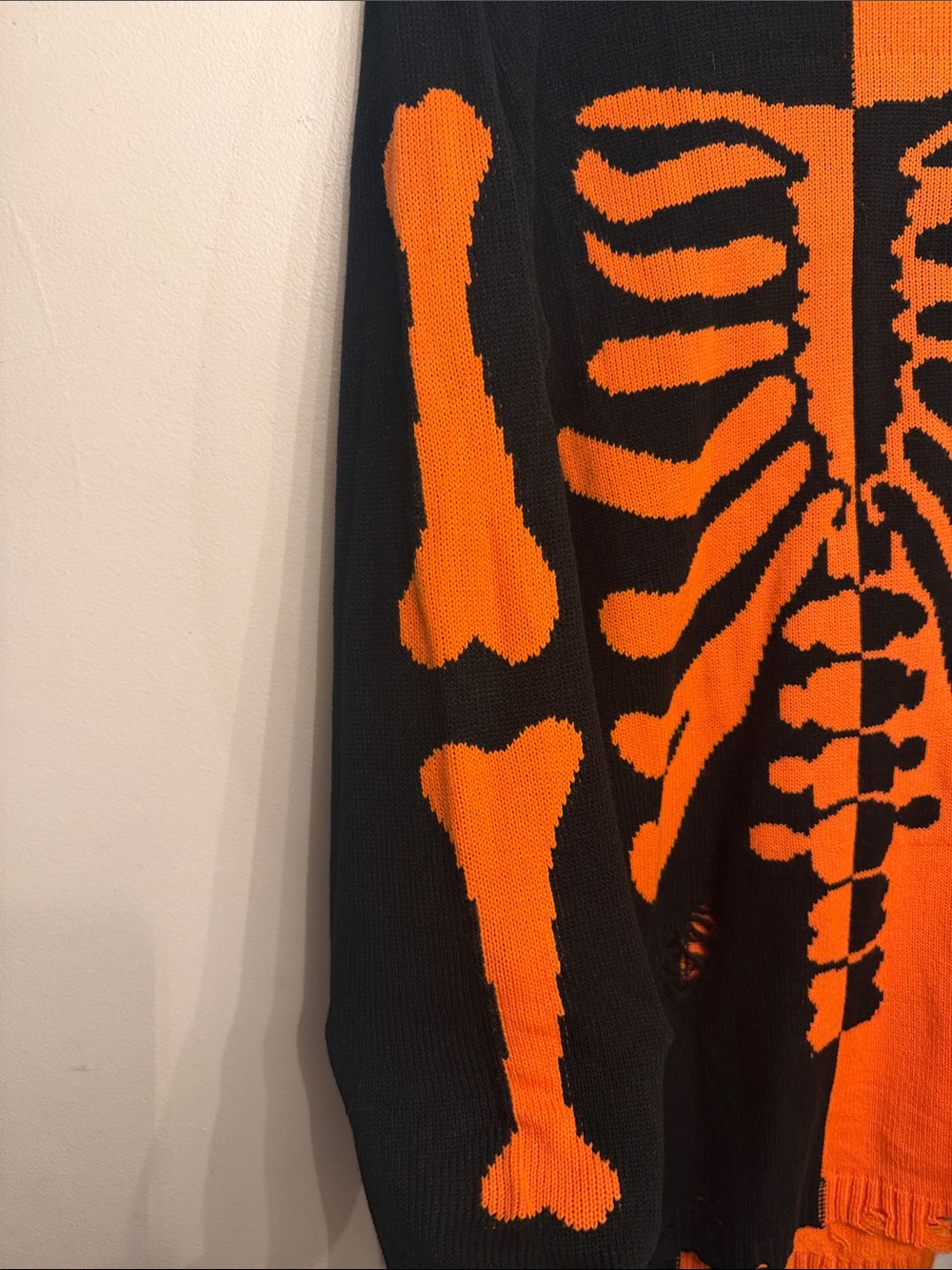 Orange and black skeleton sweater - Picture 3 of 6